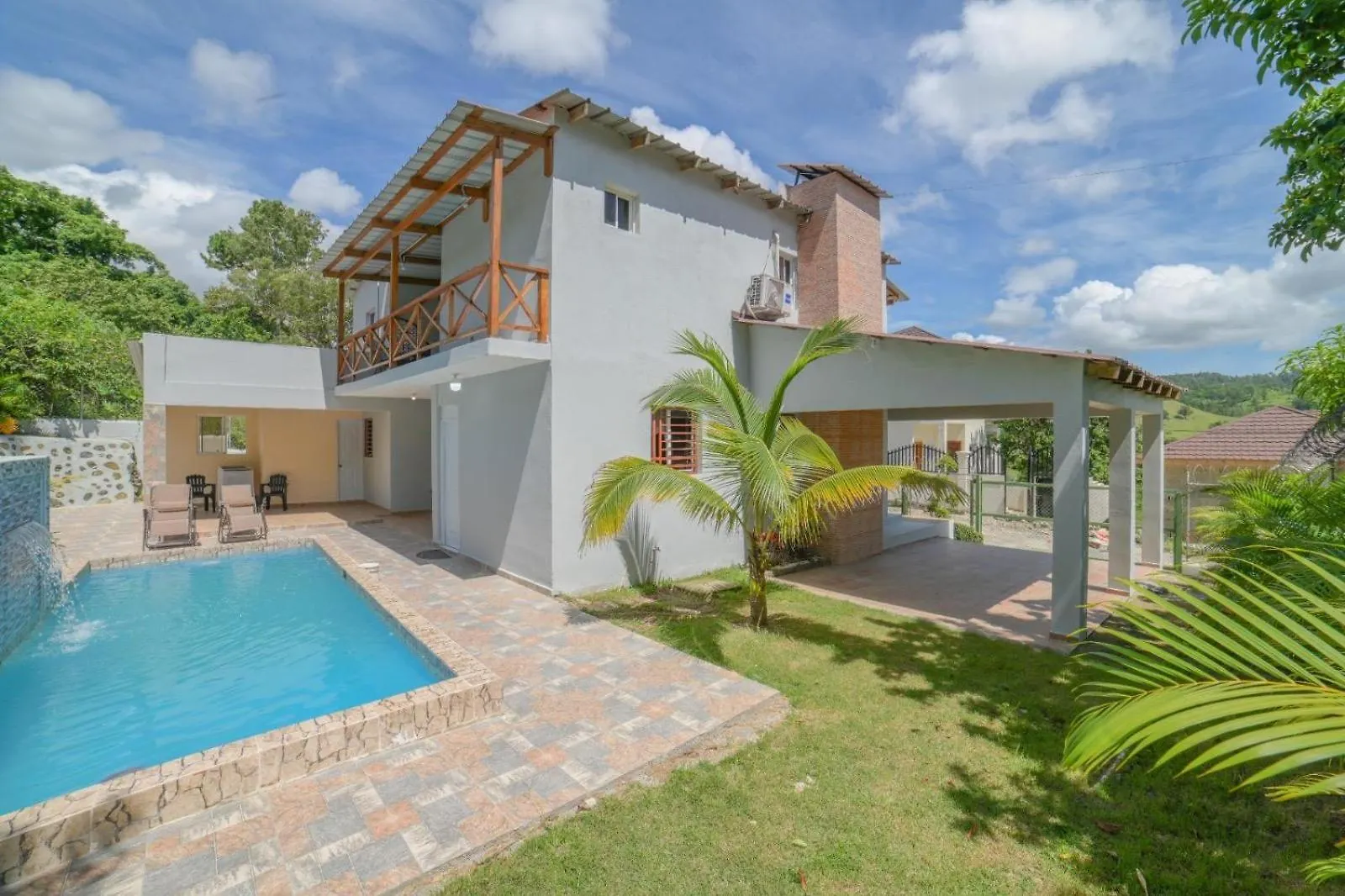 Jarabacoa Villa Almonte 0*,